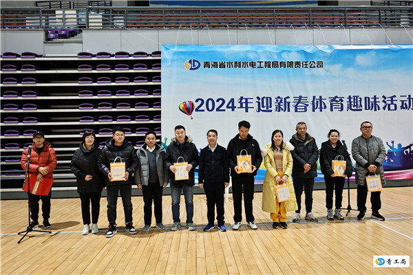 2024-2025赛季巨野县龙堌镇第二届青少年足球超级联赛（U12）首战火热开踢
